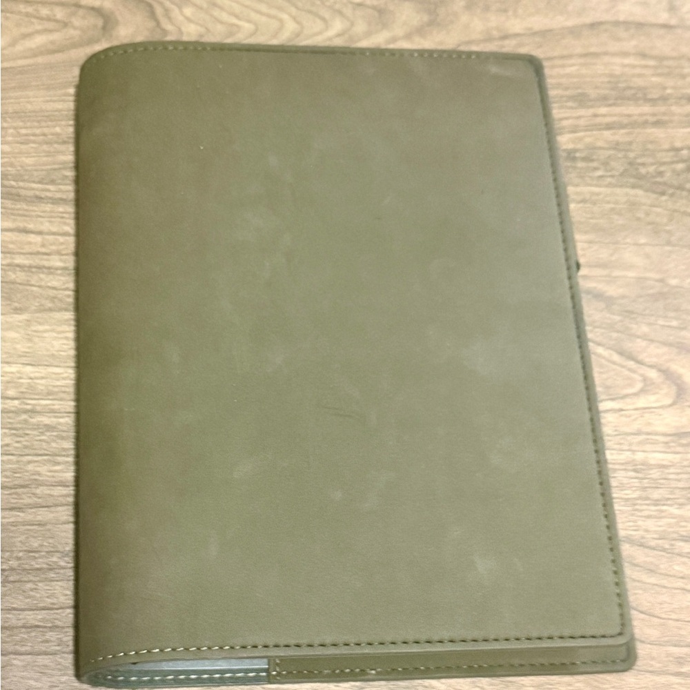 Elegant Green Planner with Stickers - Picture 5 of 15
